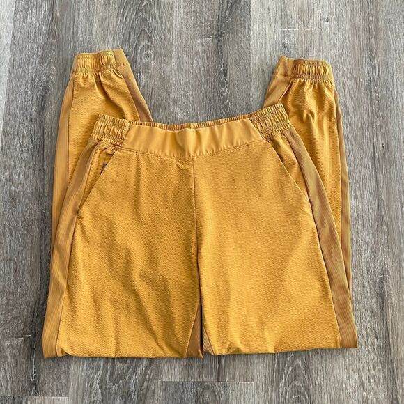 Athleta Textured Brooklyn Jogger Tuscan Gold - Size: 6 - Picture 4 of 7
